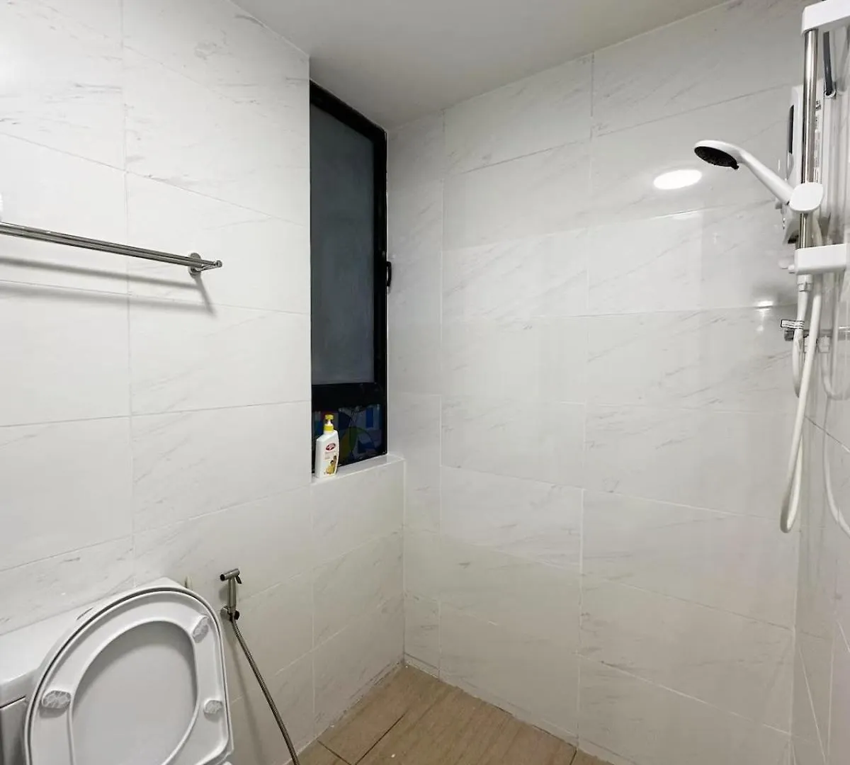 Διαμέρισμα Paradise Pines Central Park Jb Τζόχορ Μπάχρου